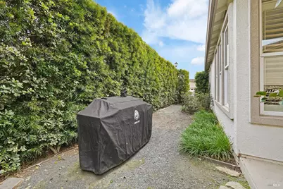 700 Livingston Place, Rio Vista, CA 94571 - Photo 19