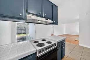 970 Madison Dr, Sonoma, CA 95476 - Photo 13