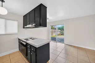 970 Madison Dr, Sonoma, CA 95476 - Photo 11