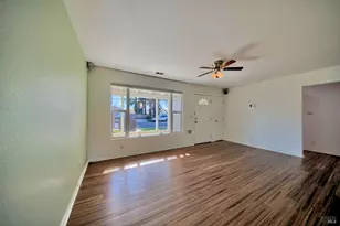 650 W C St, Dixon, CA 95620 - Photo 7