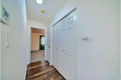 650 W C Street, Dixon, CA 95620 - Photo 19