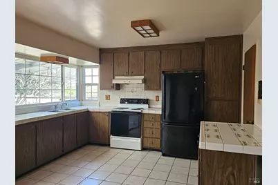 795 Michele Court, Dixon, CA 95620 - Photo 3