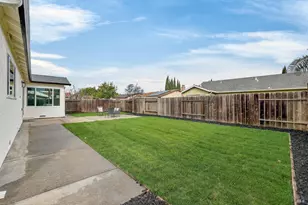 904 Labrador Way, Suisun City, CA 94585 - Photo 43