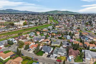 904 Labrador Way, Suisun City, CA 94585 - Photo 47