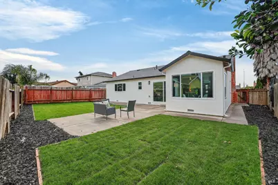 904 Labrador Way, Suisun City, CA 94585 - Photo 39