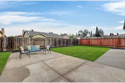 904 Labrador Way, Suisun City, CA 94585 - Photo 41