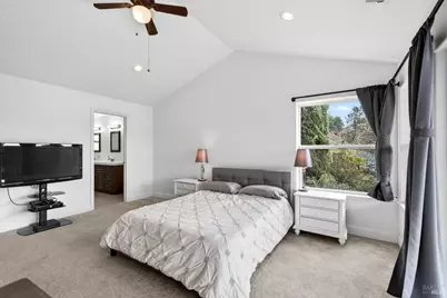 17437 Greenridge Road, Hidden Valley Lake, CA 95467 - Photo 37