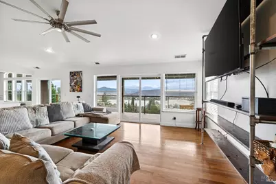 17437 Greenridge Road, Hidden Valley Lake, CA 95467 - Photo 21