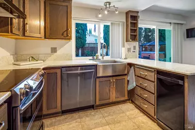 1518 Astoria Drive, Fairfield, CA 94534 - Photo 27