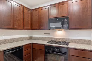 2738 Blakely Ln, Fairfield, CA 94533 - Photo 17