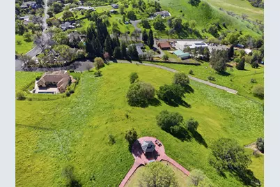 1020 Mulberry Court, Vacaville, CA 95688 - Photo 9