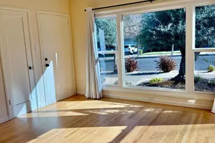 2766 Iowa St, Napa, CA 94558 - Photo 7
