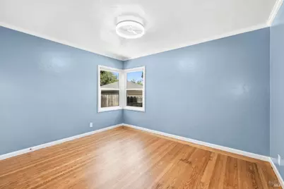 2766 Iowa Street, Napa, CA 94558 - Photo 17