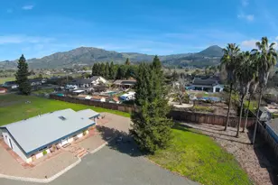 390 Treehaven Ln, Kenwood, CA 95452 - Photo 1