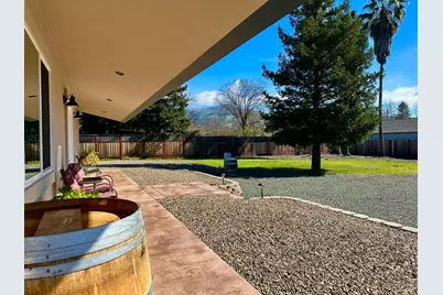 390 Treehaven Lane, Kenwood, CA 95452 - Photo 19