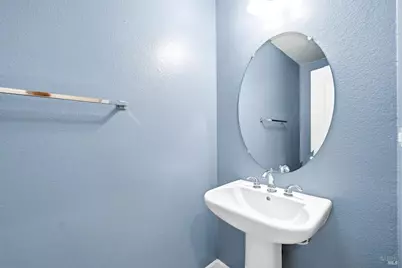 7256 Willow Creek Circle, Vallejo, CA 94591 - Photo 23