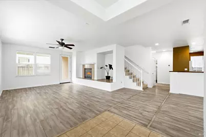 7256 Willow Creek Circle, Vallejo, CA 94591 - Photo 7