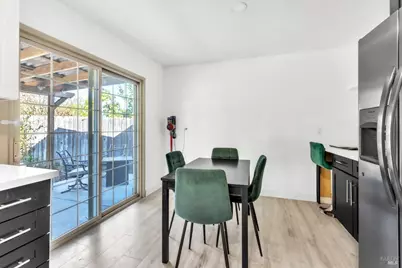 412 Pepper Court, Vacaville, CA 95687 - Photo 17