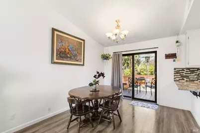 190 Waterford Drive, Vacaville, CA 95688 - Photo 11