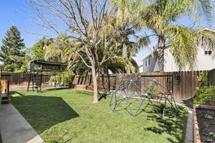 190 Waterford Dr, Vacaville, CA 95688 - Photo 43