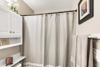 190 Waterford Drive, Vacaville, CA 95688 - Photo 29