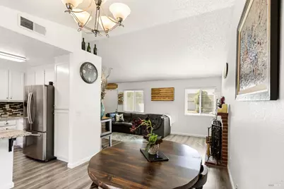 190 Waterford Drive, Vacaville, CA 95688 - Photo 13