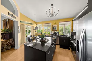 208 Mandarin Cir, Vacaville, CA 95687 - Photo 27