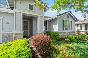 208 Mandarin Cir, Vacaville, CA 95687 - Photo 5