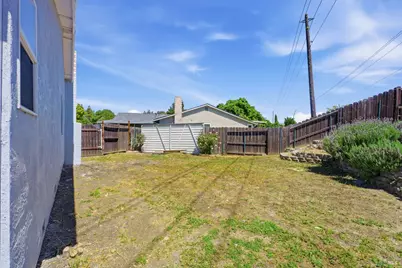 2045 Wylie Court, Fairfield, CA 94533 - Photo 37