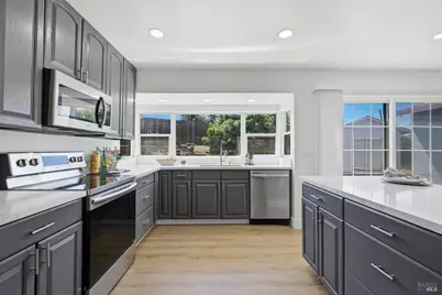 2045 Wylie Court, Fairfield, CA 94533 - Photo 11