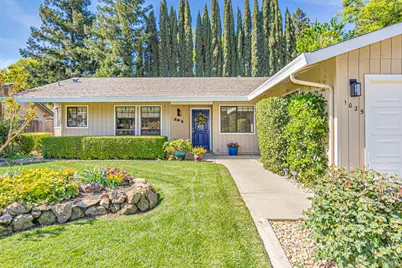 1025 Mason Court, Dixon, CA 95620 - Photo 3