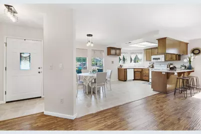 1025 Mason Court, Dixon, CA 95620 - Photo 5