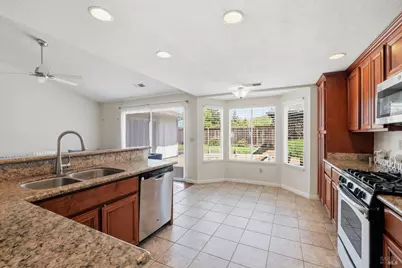 29 Canterbury Circle, Vallejo, CA 94591 - Photo 5