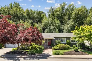 2539 Rollingwood Dr, Napa, CA 94558 - Photo 1