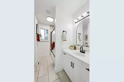 1728 Ensenada Court, Santa Rosa, CA 95401 - Photo 41