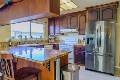 1066 Woodridge Drive, Vacaville, CA 95687 - Photo 3