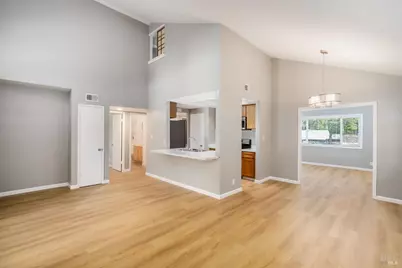 301 Baylor Drive, Vallejo, CA 94589 - Photo 7