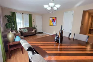 1043 Parkside Dr, Vacaville, CA 95688 - Photo 9