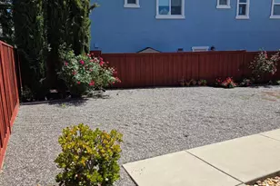 1043 Parkside Dr, Vacaville, CA 95688 - Photo 27