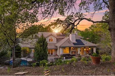 2054 Pinecrest Court, Vacaville, CA 95688 - Photo 13