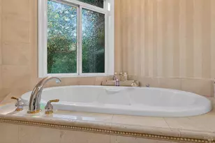 2054 Pinecrest Ct, Vacaville, CA 95688 - Photo 81