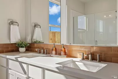 960 Carroll Drive, Vacaville, CA 95687 - Photo 19