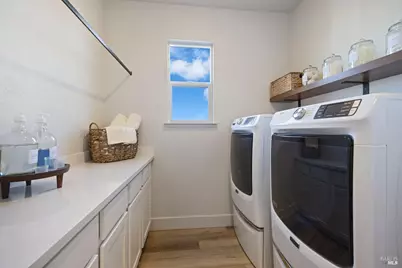 960 Carroll Drive, Vacaville, CA 95687 - Photo 63