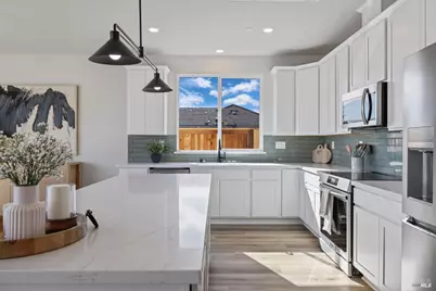 960 Carroll Drive, Vacaville, CA 95687 - Photo 43