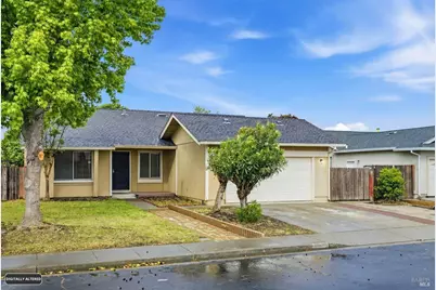 508 Crested Drive, Suisun City, CA 94585 - Photo 3