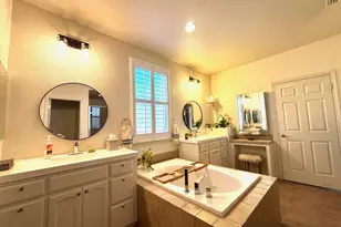 8539 Zinfandel Dr, Windsor, CA 95492 - Photo 15