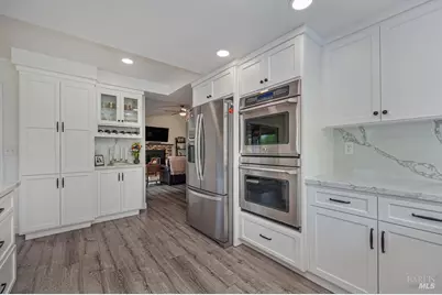 142 Hillview Drive, Vacaville, CA 95688 - Photo 23