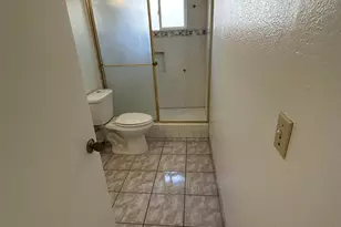 580 W B St, Dixon, CA 95620 - Photo 7