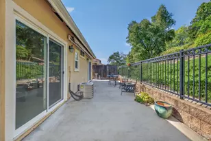 149 Dewberry Dr, Vacaville, CA 95688 - Photo 35