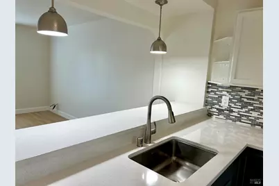 490 Edgewood Drive #23, Vacaville, CA 95688 - Photo 11